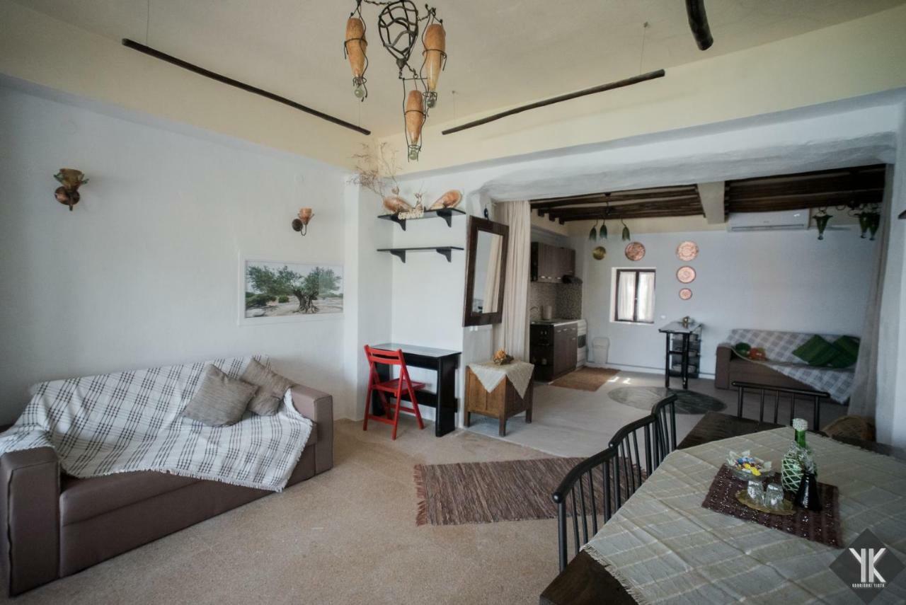Komissa΄S Beach House Agia Pelagia Dış mekan fotoğraf